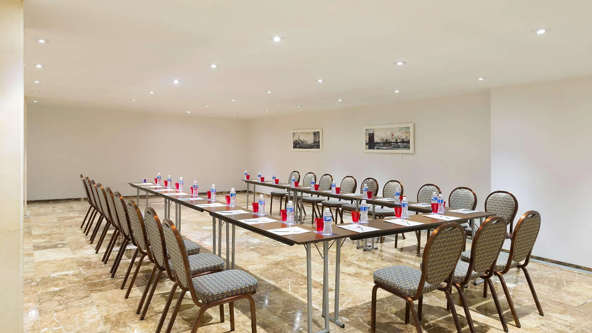 Sercotel Cordoba Medina Azahara 3*,